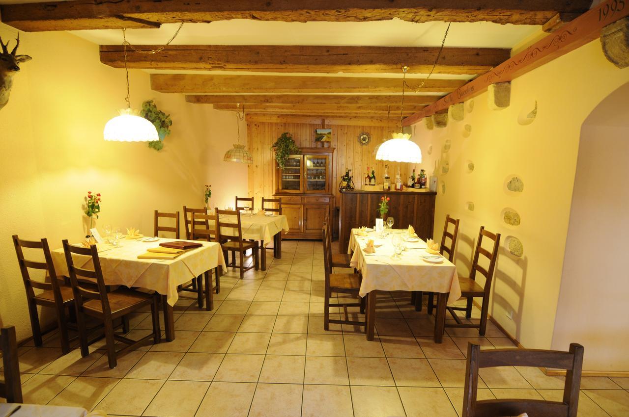 Hotel De La Croix-Blanche Cressier Luaran gambar