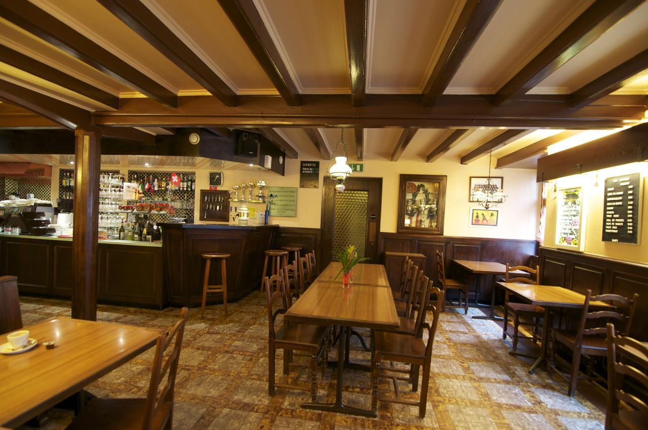 Hotel De La Croix-Blanche Cressier Luaran gambar